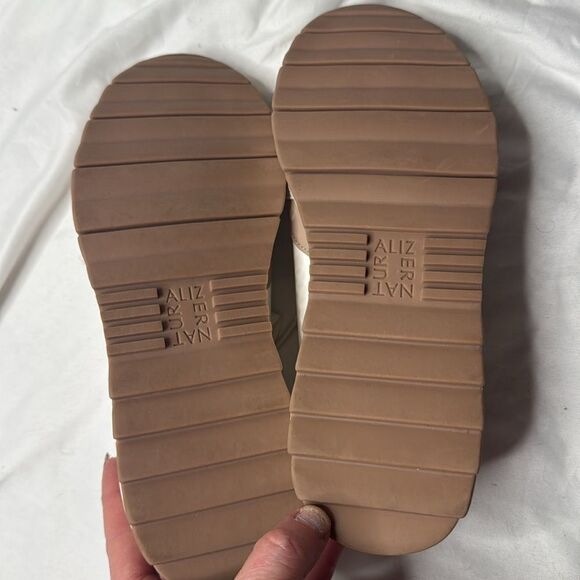 Naturalizer Women’s Shay Leather Sneakers. Size 8.5. New without Box. - Picture 8 of 9